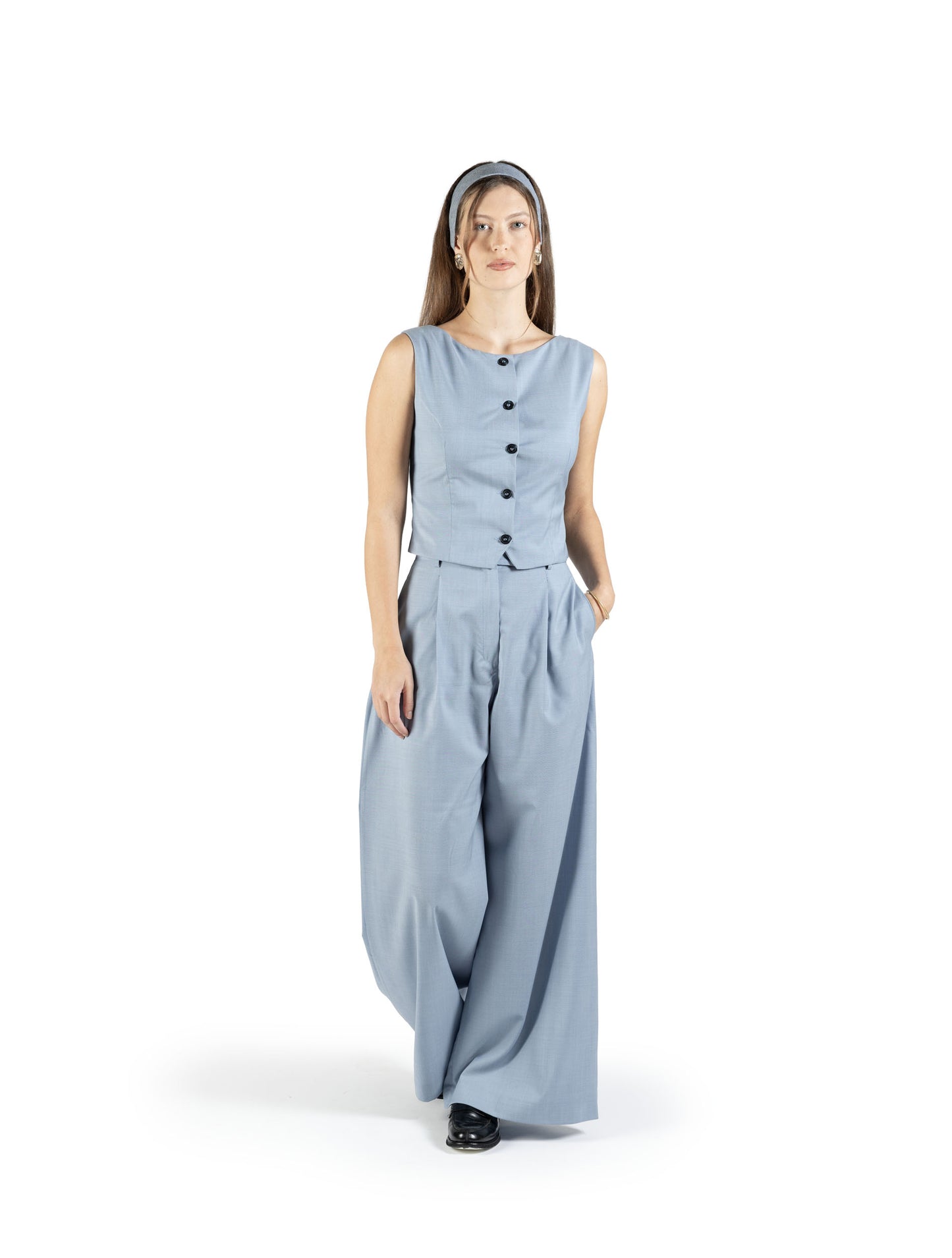 Gilet con scollo a barca in lana azzurro ceruleo