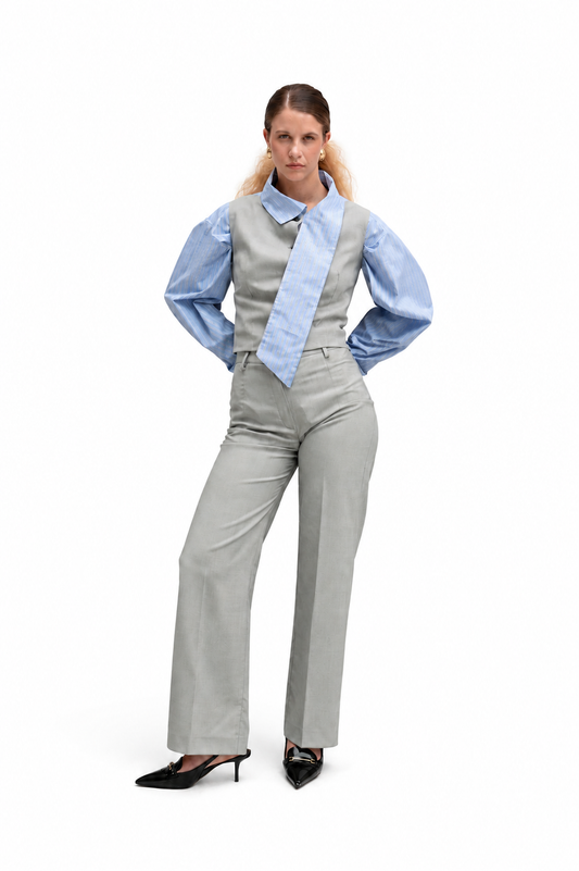 Completo gilet e pantalone in lana grigio chiaro