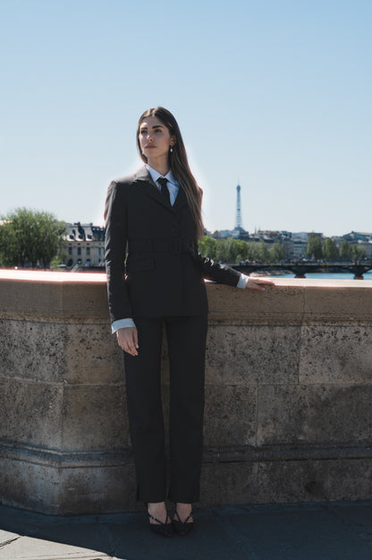 Pantalone dritto in lana grigia con mini spacco sulla caviglia