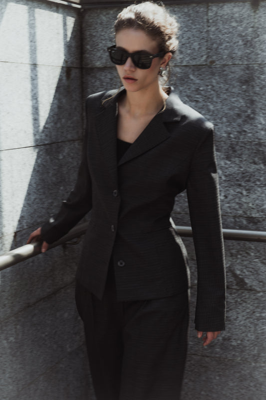 Blazer princess in lana con martingala regolabile trama nero e bianco