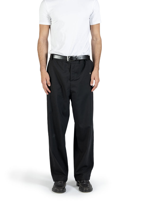 Pantalone con dettaglio bottone