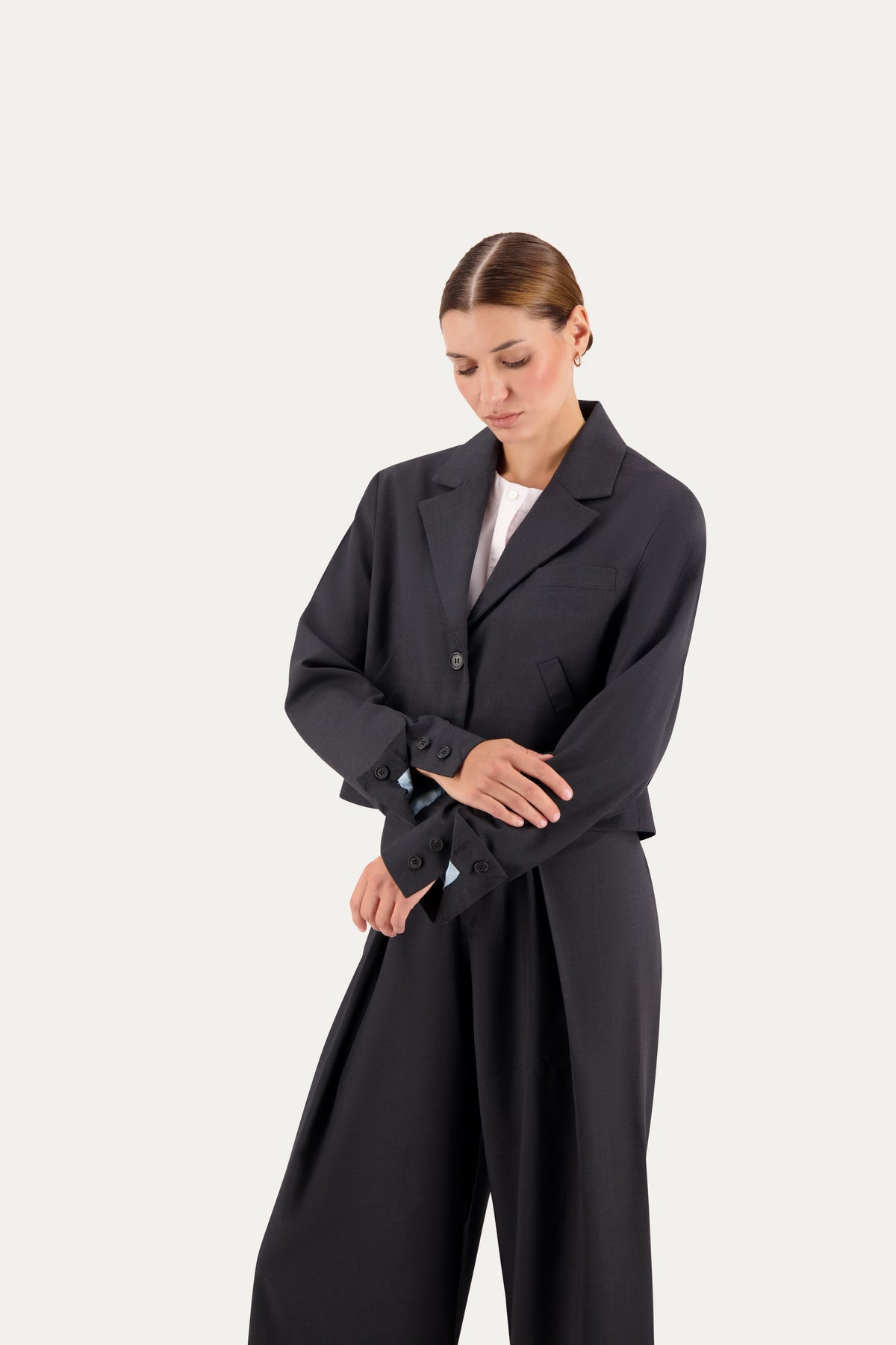 Cropped unstructured wool blazer in grey