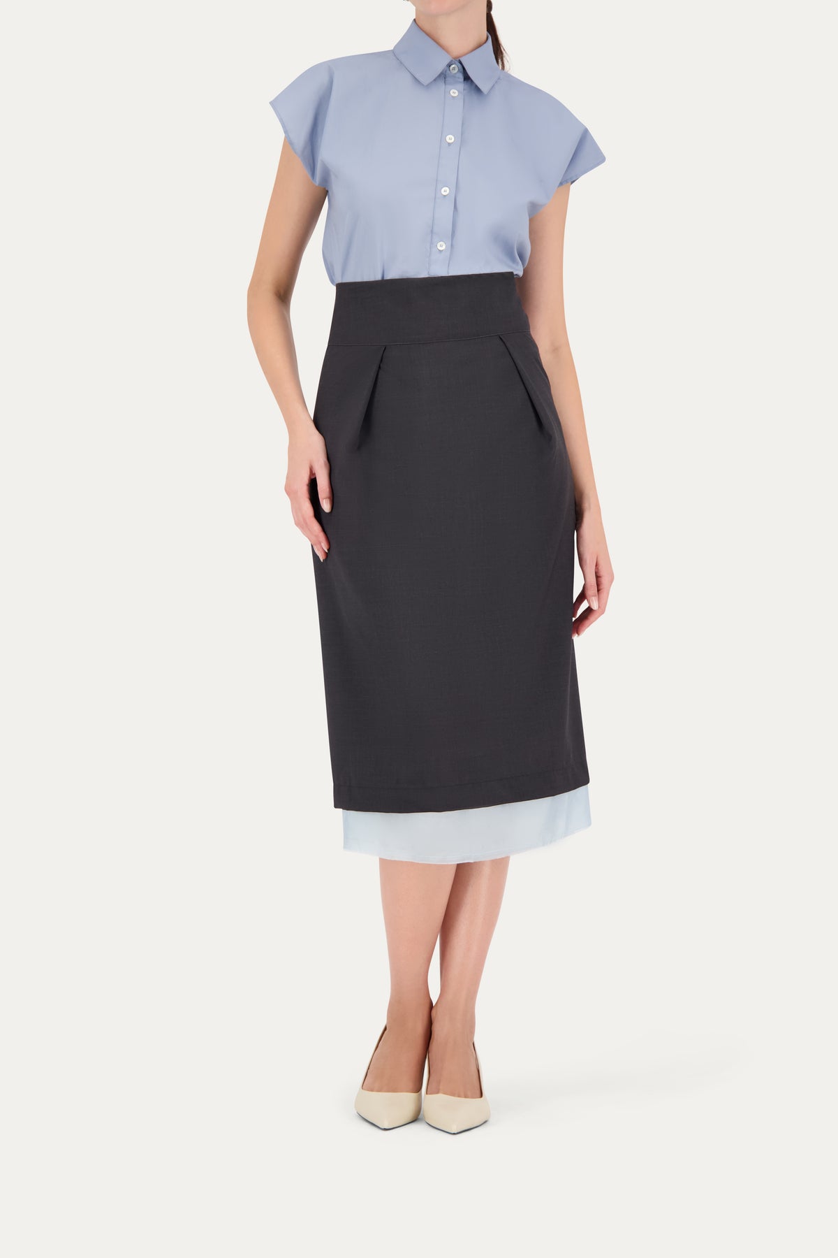 High-waist midi wool skirt in grey with exposed light blue lining