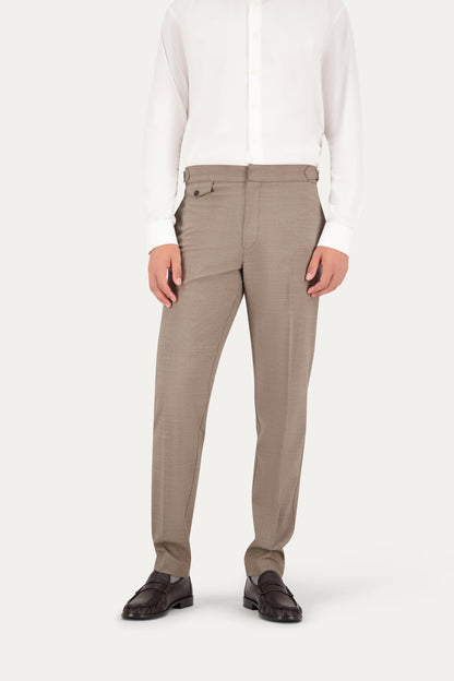 Pantalone in lana marrone chiaro con regolatori in vita