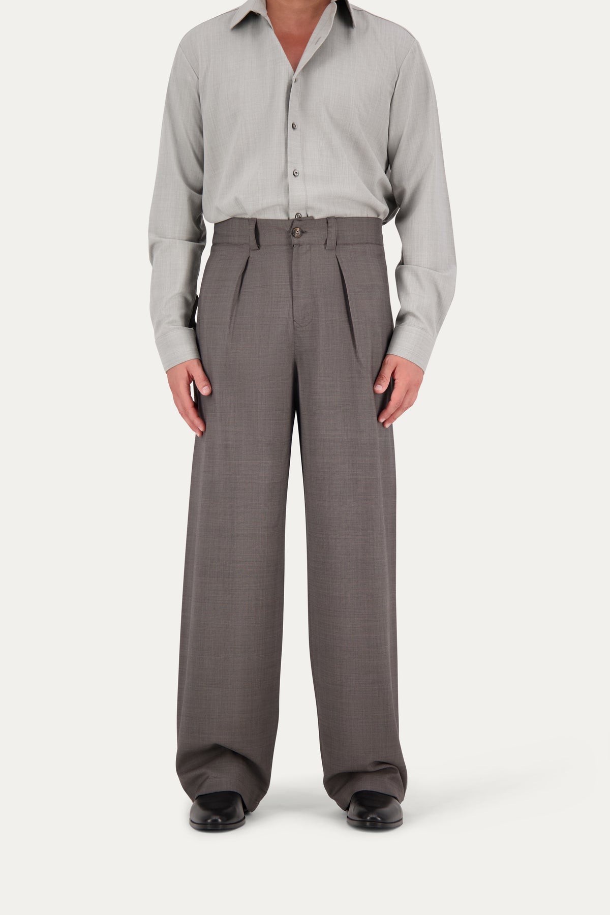 Pantalone con pinces in lana Principe di Galles marrone