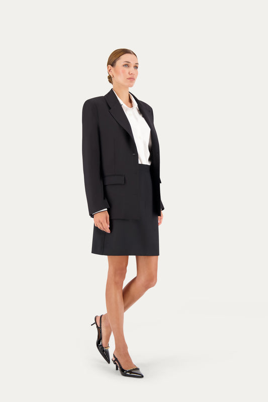 Completo blazer e gonna in lana nero