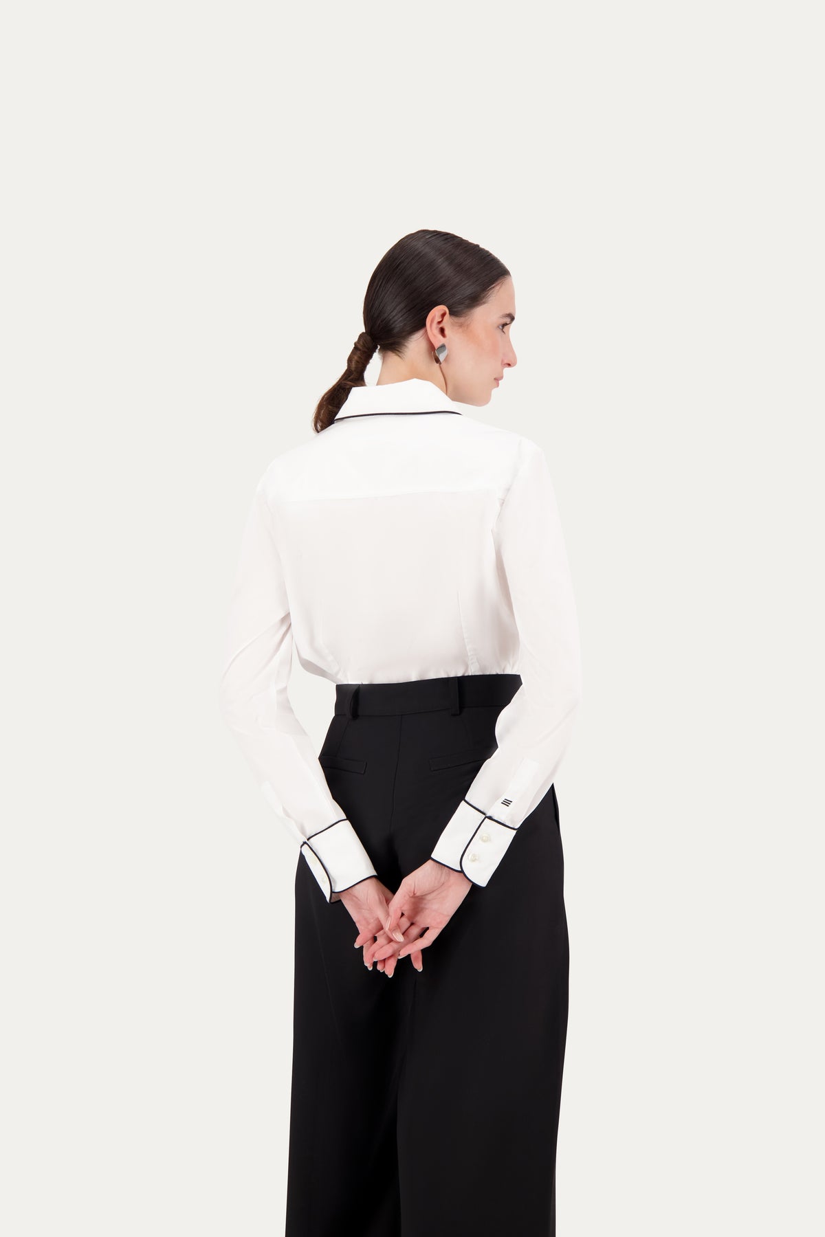 Camicia in cotone con piping