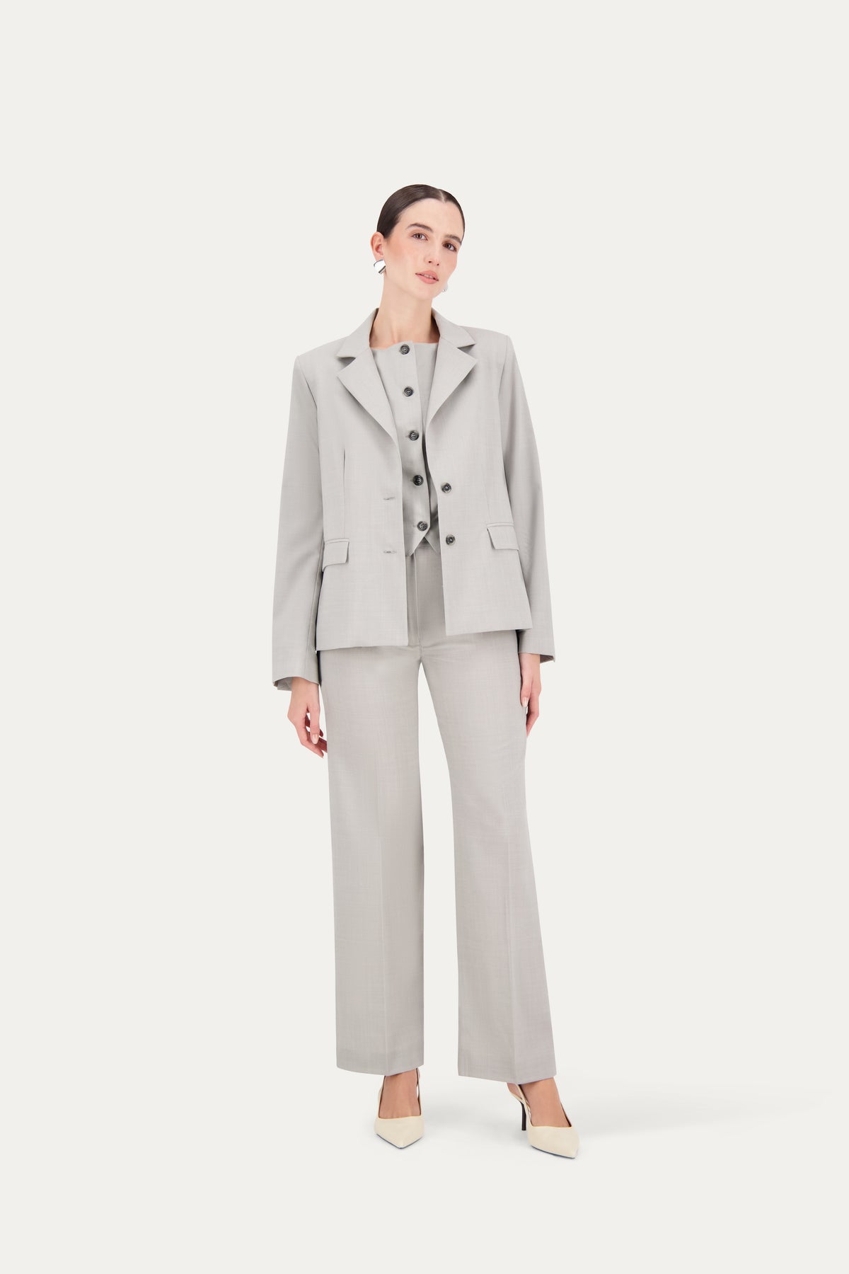 Regular-fit wool blazer with sleeve vent in light grey