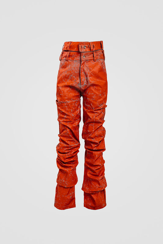 Trousers with gathered structure made by water-soluble eco-resin